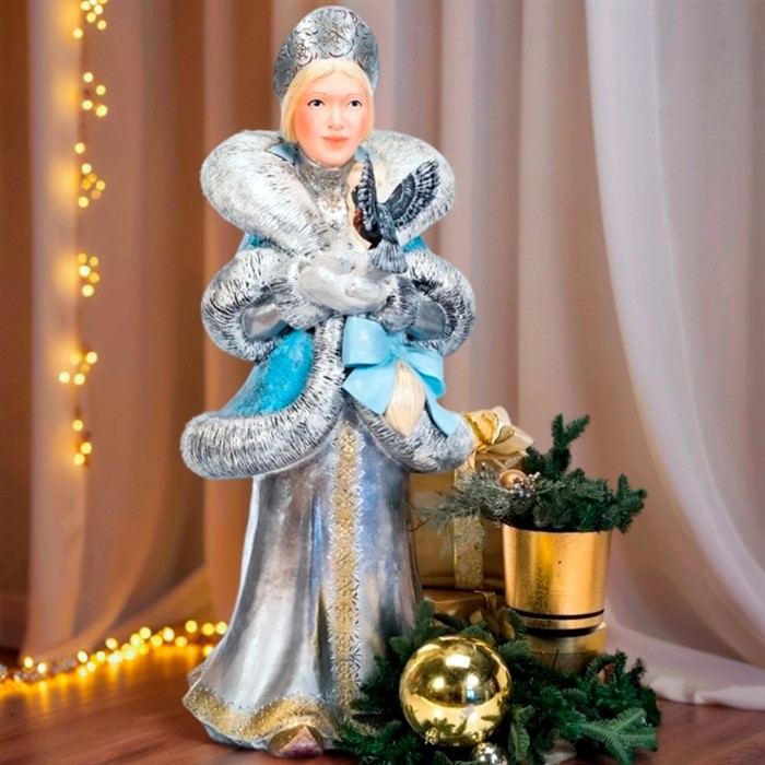 Фигура декоративная Снегурочка высота 133см стеклопластик U09196 - фото 76114