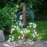 Колонка садовая с подставкой под лейку металлическая 54-634 - фото 13245