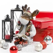 Фигура Лось наряженный маленький полистоун F08426 - фото 22685