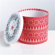 Коробка круглая подарочная Вязка 19,5*22 см - фото 40716