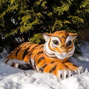 Фигура Тигренок лежит стеклопластик U08924 - фото 42718