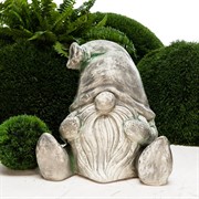 Фигура садовая Гном сидит под бетон U08372-BTO - фото 45286