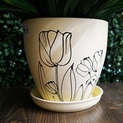 Горшок с поддоном бежевый с тюльпаном чёрным 2,4л (4881/2-2) - фото 45825