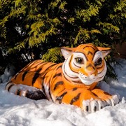 Фигура Тигренок лежит стеклопластик U08924 - фото 46046