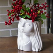 Кашпо-девочка 0,5л белый 12/h14см (0501) - фото 46815