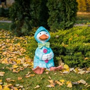 Фигура садовая Утёнок в голубом плаще сидит F08976-Blue - фото 49600