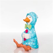 Фигура садовая Утёнок в голубом плаще сидит F08976-Blue - фото 49602
