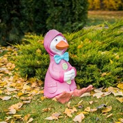 Фигура декоративная Утёнок в розовом плаще высота 53см F08976-P - фото 49613