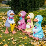 Фигура декоративная Утёнок в розовом плаще высота 53см F08976-P - фото 49620