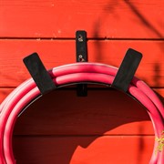 Кронштейн для шланга настенный металлический чёрный 802-007B - фото 52800