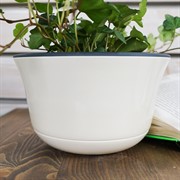 Горшок Омега d20 2.4л ванильный с антрацитовой вкладкой - фото 56148