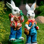 Фигура садовая Зайчик с морковкой полистоун высота 60 см F01044 - фото 57212