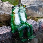 Фигура декоративная Две лягушки для сада поилстоун 50 см F01166 - фото 57240