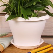 Горшок Гамма 2л белый с поддоном - фото 58017