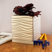 Горшок Волна 1л кубик бежевый 12х12/13см - фото 58752