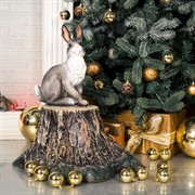 Фигура для сада Заяц на пне серый полистоун F07062-Gray - фото 59134