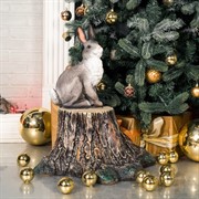 Фигура для сада Заяц на пне серый полистоун F07062-Gray - фото 59135