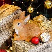 Фигура садовая Зайчонок коричневый полистоун U09089 - фото 60244