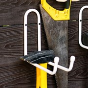 Кронштейн для хранения инструментов в гараж настенный металл белый 58-102W - фото 65546