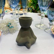 Подсвечник гипсовый Малыш сидит серый - фото 66986