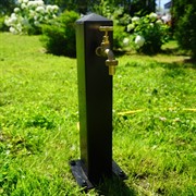 Умывальник колонка садовая чёрная металл высота 48см 55-102 - фото 69736