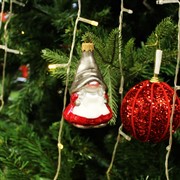 Игрушка ёлочная Волшебный гномик 2 9см серый - фото 71437