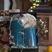 Подарочный набор из 2-х декоративных свечей с подсвечниками - фото 71973