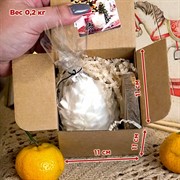 Подарочный набор свеча "Шишка" с деревянным подсвечником - фото 72009