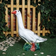 Фигура декоративная Гусь большой для сада высота 60см F01062 - фото 75351