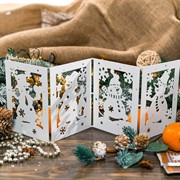 Ширма декоративная Открытки снеговика новогодняя белая металл длина 48см 200-053W - фото 75491