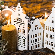 Ширма декоративная Город новогодняя белая металл длина 32см 200-056W - фото 75496