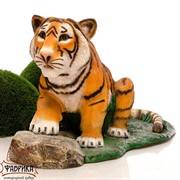 Фигура садовая Тигренок на камне стеклопластик U08923 - фото 9444