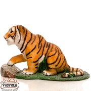 Фигура садовая Тигренок на камне стеклопластик U08923 - фото 9446